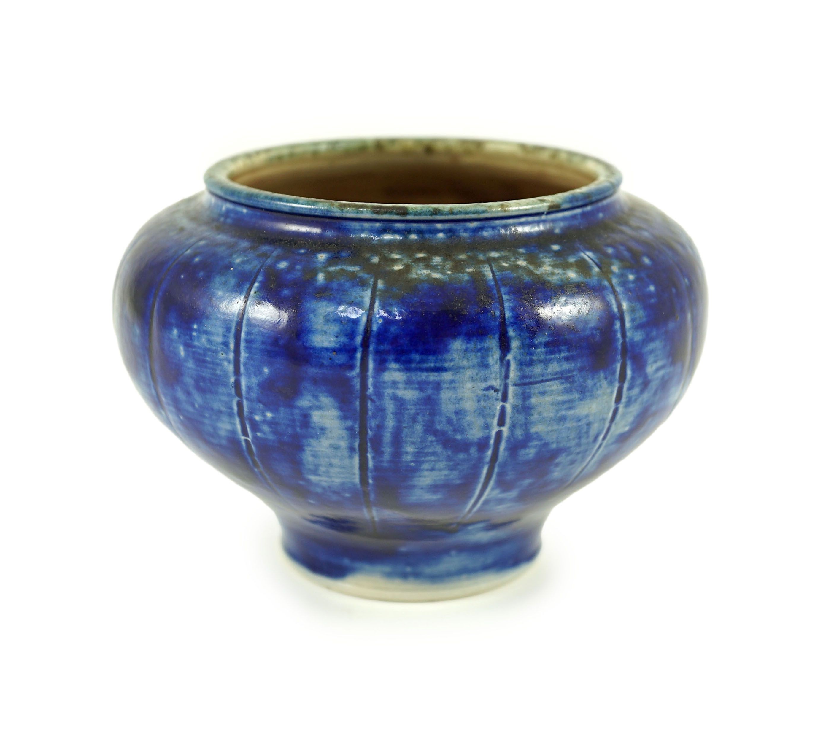 A Martin Brothers blue glazed vase, dated 1912, 9.5 cm high